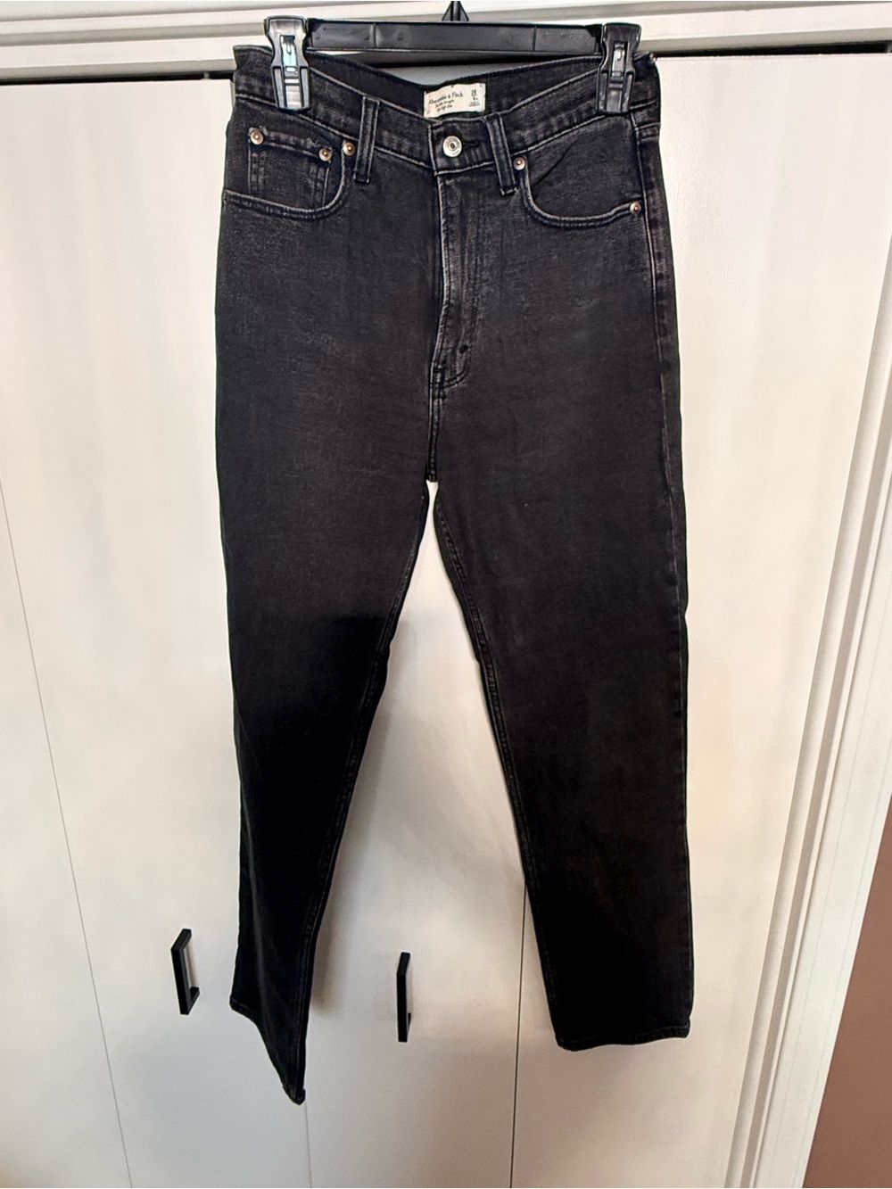 Womens Black Slim Straight Cropped Jeans